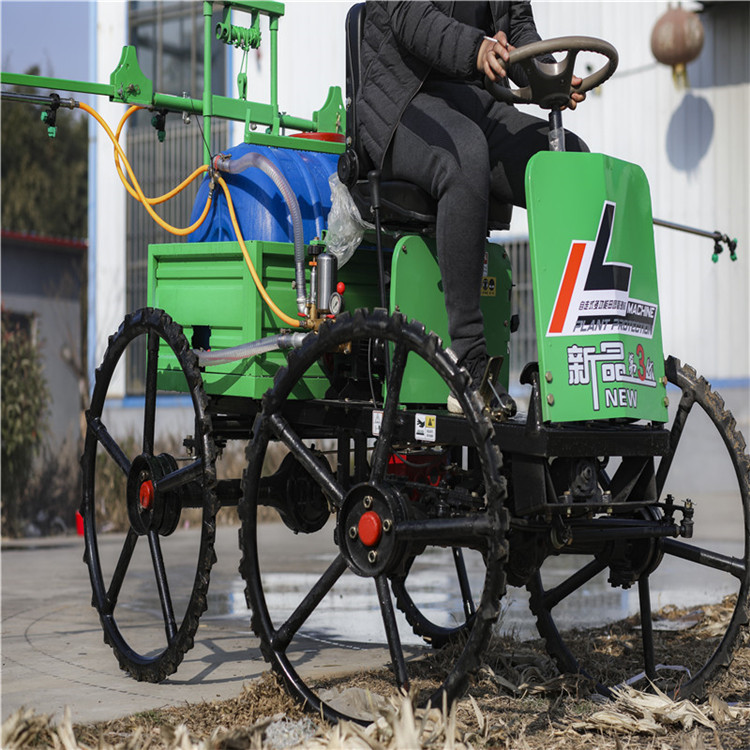 四轮小麦打药机 自走式农用打药车 折叠喷杆打药机厂家