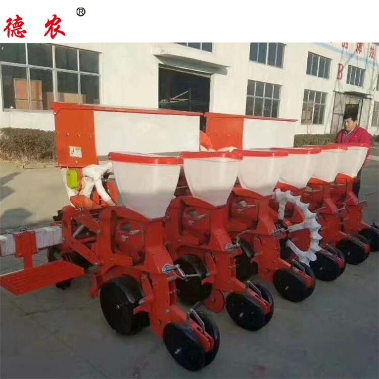 辽宁气吸式播种机 厂家直销 国家补贴产品