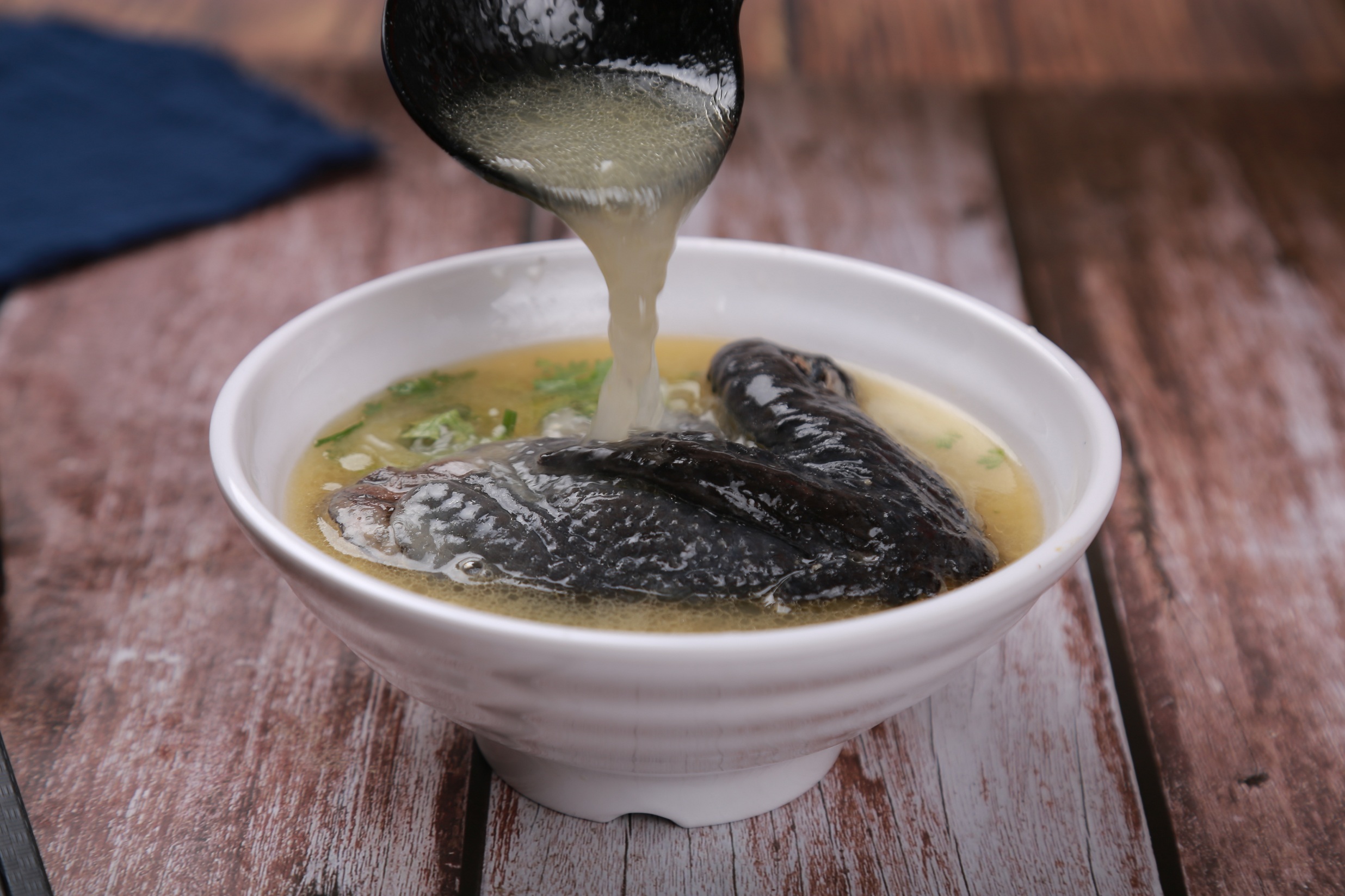 厂家直销乌鸡汤拉面米线火锅专用汤底骨汤调味料速食浓缩汤浇头